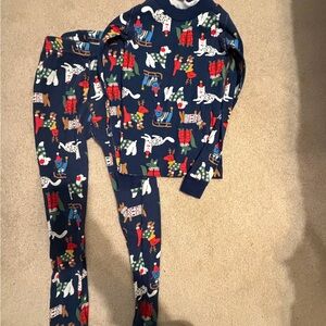 Hanna Andersson Christmas Dog & Cat Pajamas – Size 8 (130 cm)